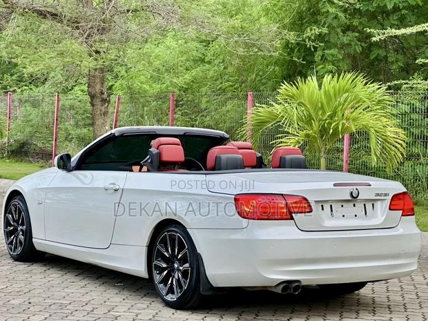 BMW 3 Series 335i RWD 2012 White