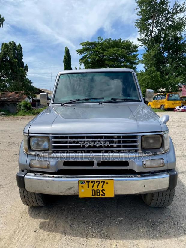 Toyota Land Cruiser Prado 2.7 5dr 2003 Silver