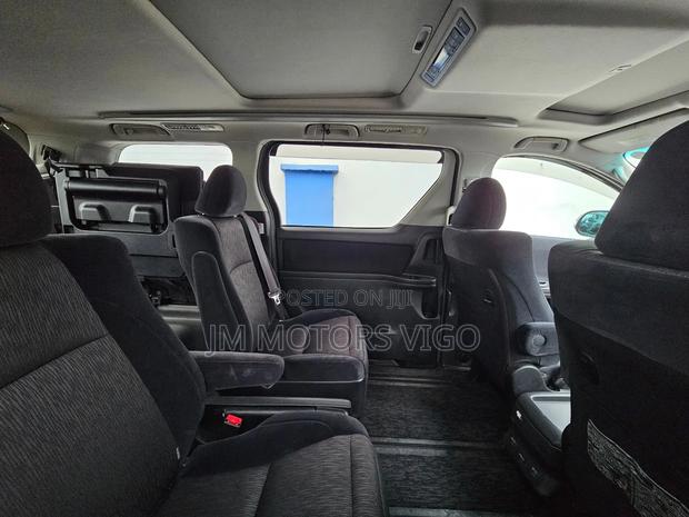 Toyota Alphard 2009 Black