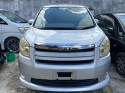 Toyota Noah 2.0 143hp AWD (8 Seater) 2008 Silver for sale