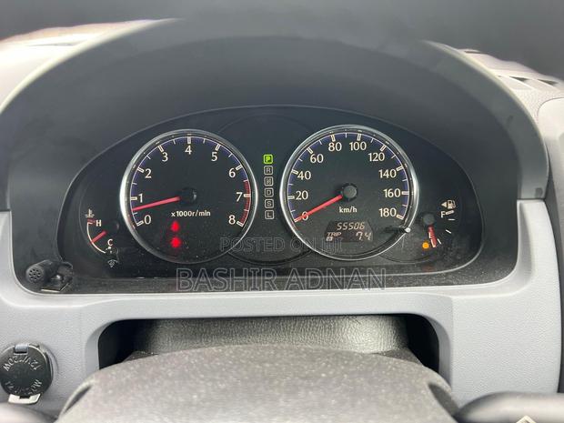 Mazda Verisa 2009 Orange