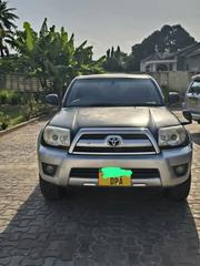 Toyota Hilux Surf 3.4 SSR 2005 Black for sale