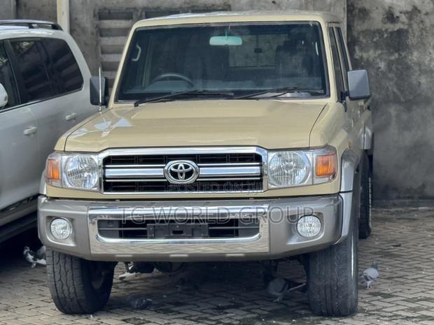 New Toyota Land Cruiser 2022 Beige