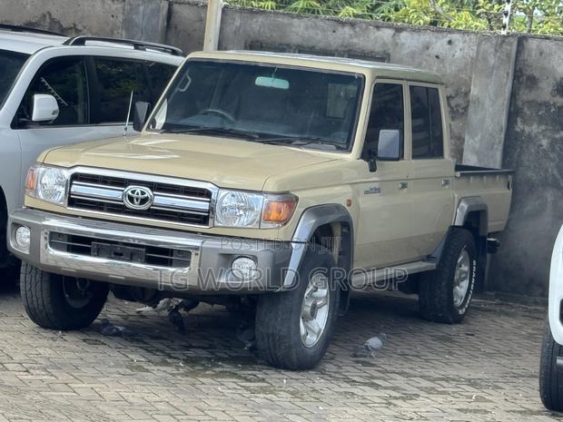 New Toyota Land Cruiser 2022 Beige