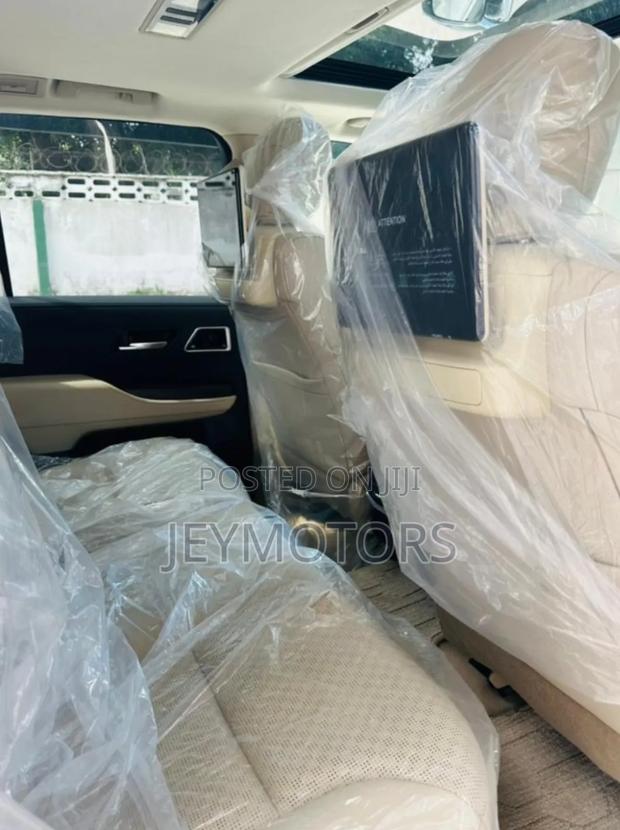 New Toyota Land Cruiser 2023 Pearl