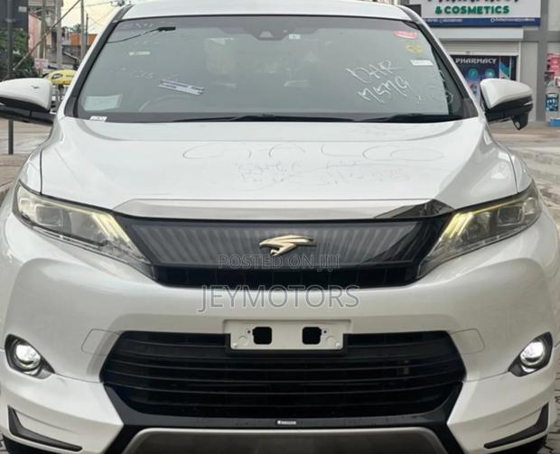 Toyota Harrier 2015 Pearl