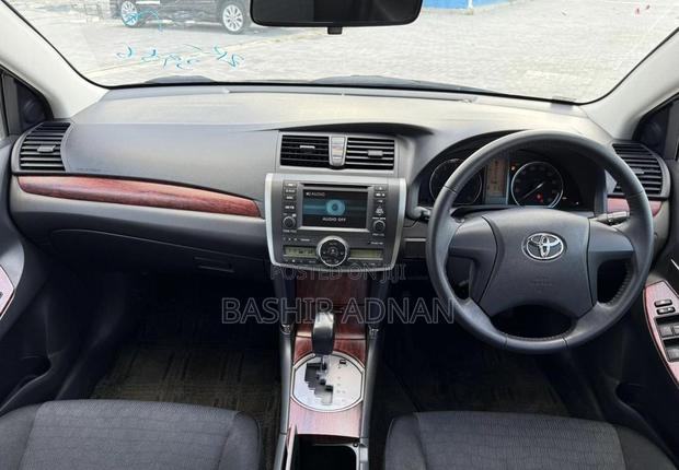 Toyota Allion 2010 Black