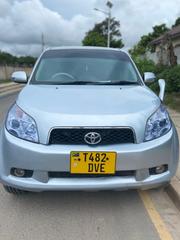 Toyota Rush 2009 Silver for sale