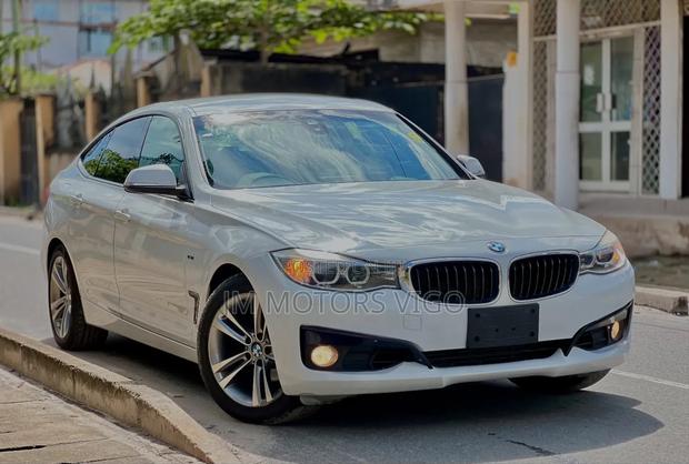 BMW 3 Series 320i RWD 2014 Pearl