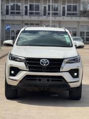 Toyota Fortuner 2021 White for sale