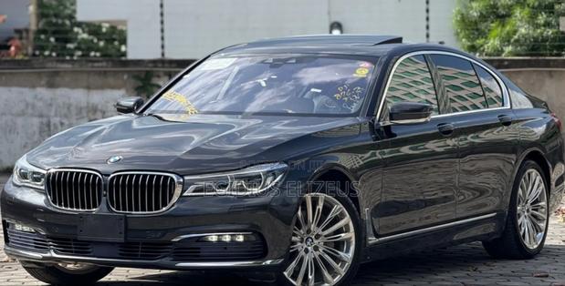BMW 740 2016 Black
