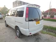 Toyota Noah 2.0 FWD (8 Seater) 2001 White for sale