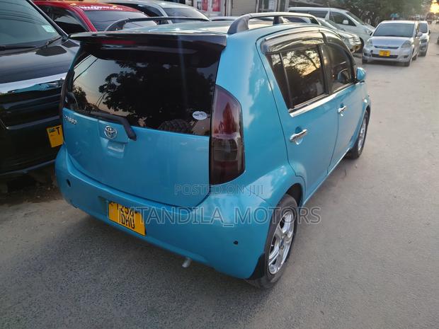 Toyota Passo 1.0 AWD 2006 Blue