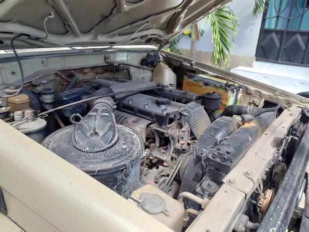 Toyota Land Cruiser HDJ 100 4.2 D 1998 Beige