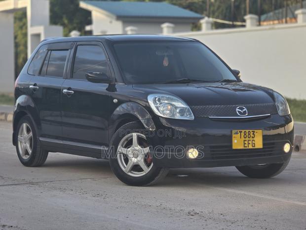 Mazda Verisa 2008 Black
