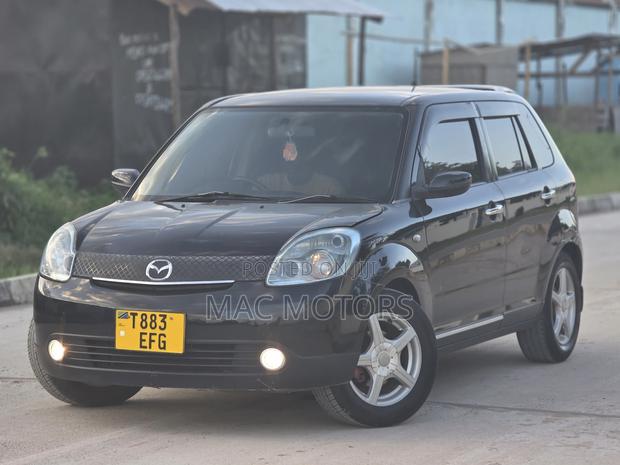 Mazda Verisa 2008 Black