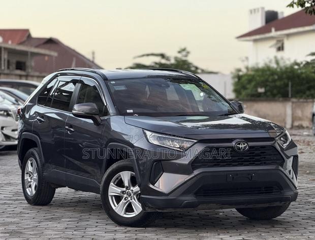 Toyota RAV4 2019 Gray