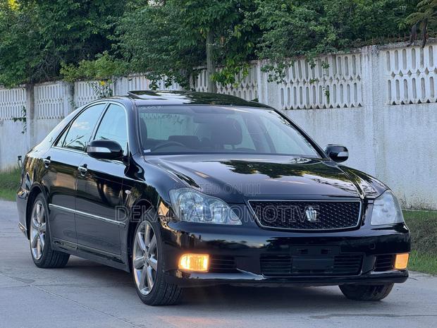 Toyota Crown 2007 Black