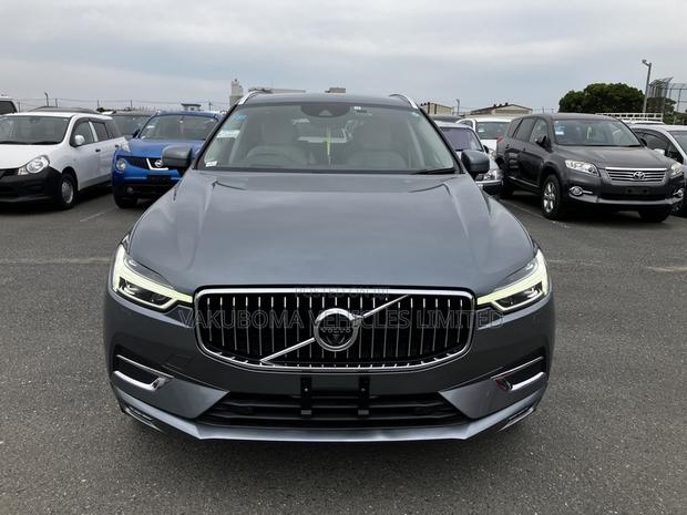 Volvo XC60 2019 Gray