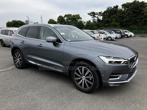 Volvo XC60 2019 Gray
