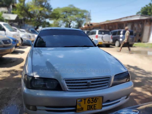 Toyota Mark II 1996 Silver