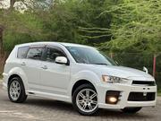 Mitsubishi Outlander 2.4 2009 White for sale