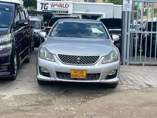 Toyota Crown 2008 Silver