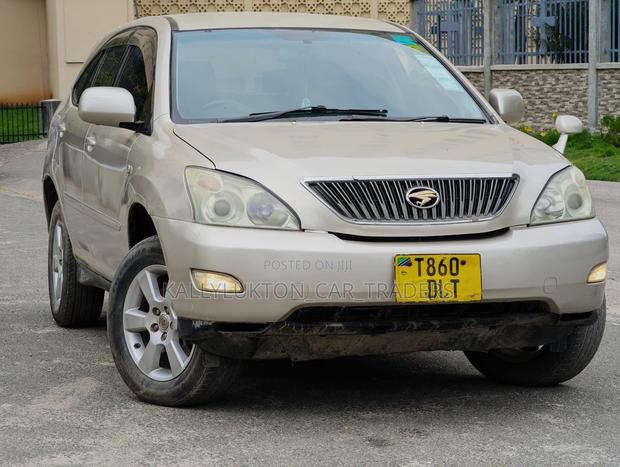 Toyota Harrier 2006 Silver