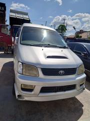 Toyota Noah 2003 Silver for sale