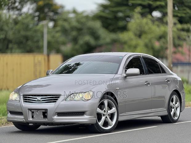 Toyota Mark X 2005 Silver
