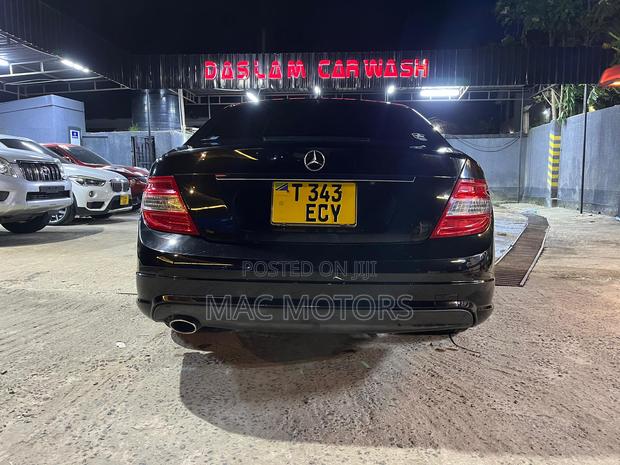 Mercedes-Benz C-Class C 200 Kompressor (W204) 2008 Black