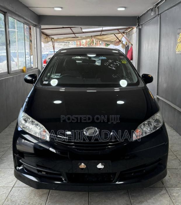 Toyota Wish 2010 Black