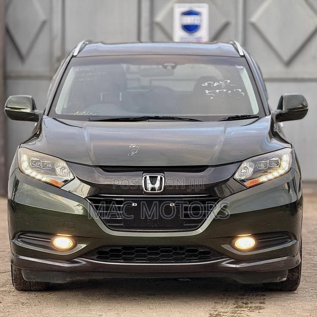 Honda Vezel 2014 Green