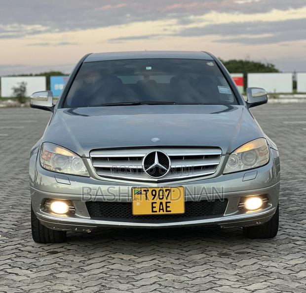 Mercedes-Benz C-Class 2008 Gray