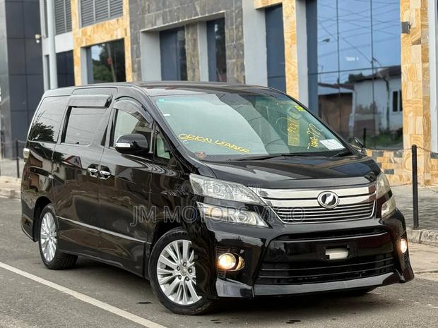 Toyota Vellfire 2012 Burgundy
