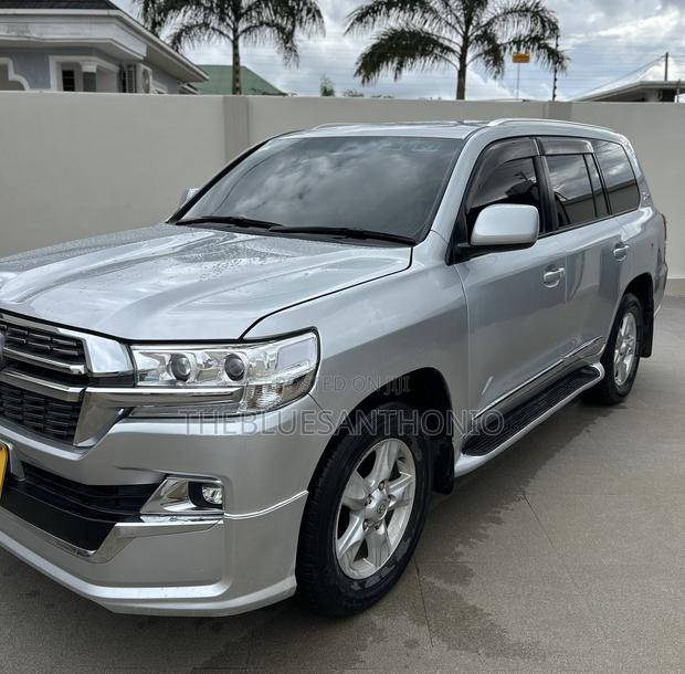 Toyota Land Cruiser 2008 Silver