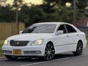 Toyota Crown Royale 2005 White for sale