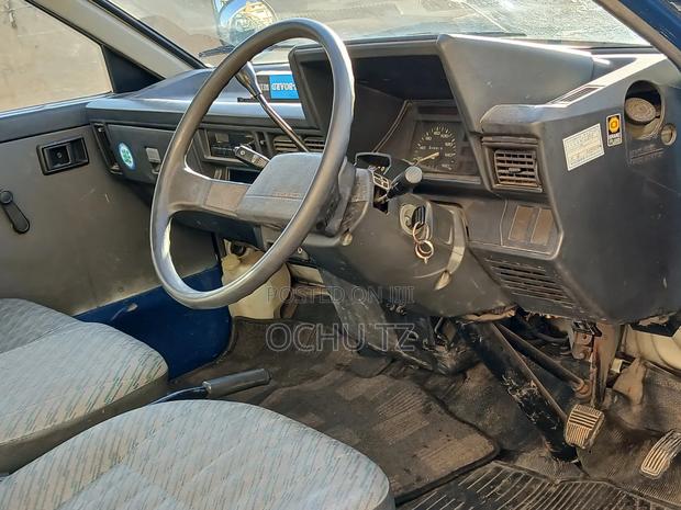 Toyota TownAce 1995 Blue