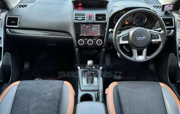 Subaru Forester 2017 White