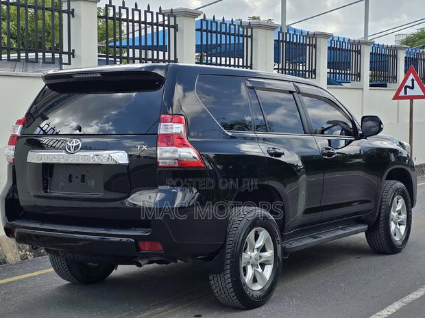 Toyota Land Cruiser Prado 2.7 i 2012 Black