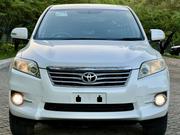 Toyota Vanguard 2010 White for sale