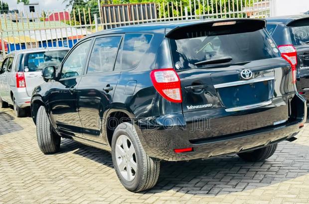 Toyota Vanguard 2009 Black
