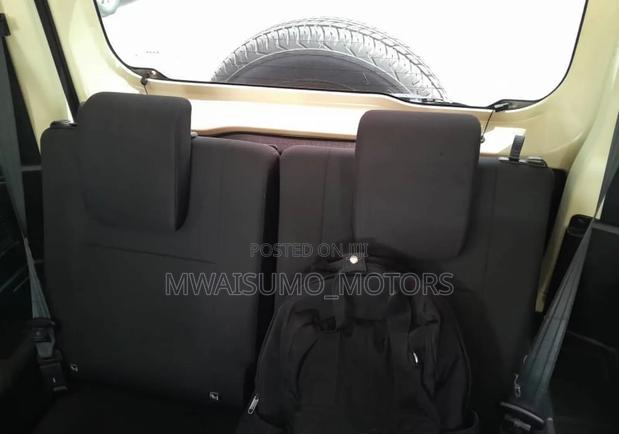 Suzuki Jimny 2022 Beige