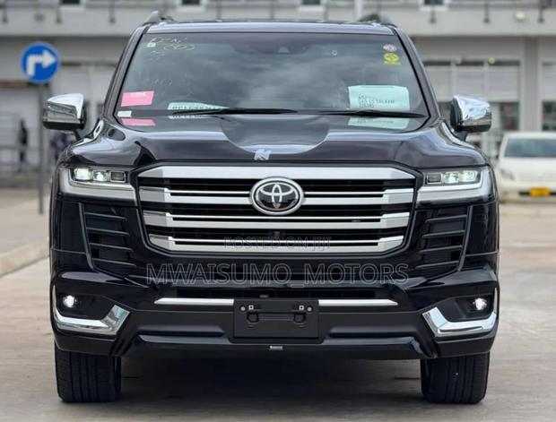 New Toyota Land Cruiser 2023 Black