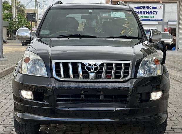 Toyota Land Cruiser Prado 2006 Black