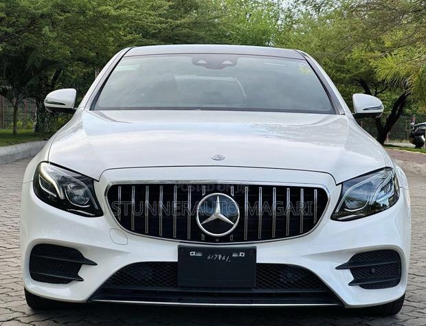 Mercedes-Benz E200 2017 White