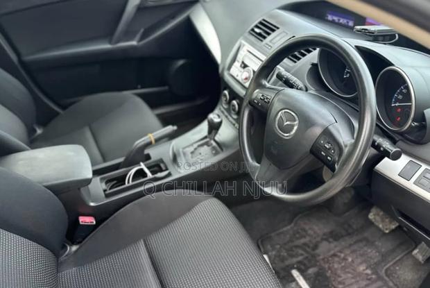 Mazda Axela 2012 White