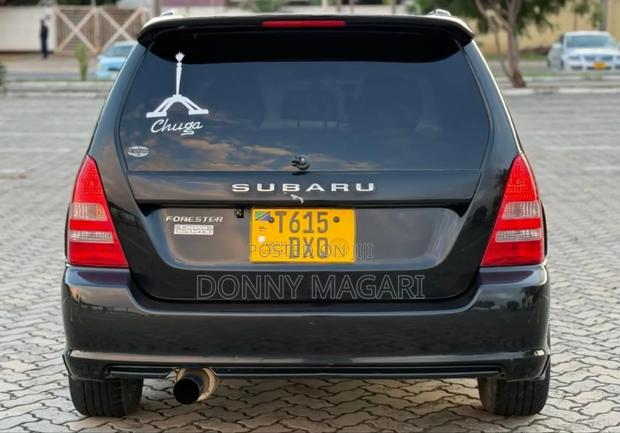 Subaru Forester 2004 Black