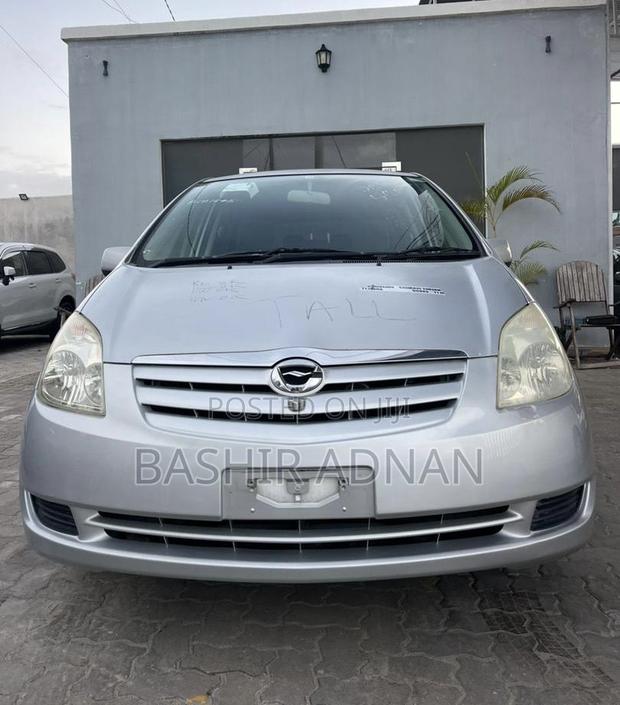 Toyota Corolla Spacio 1.5 X 2008 Silver