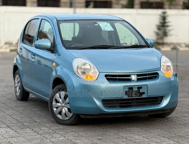 Toyota Passo 2013 Blue